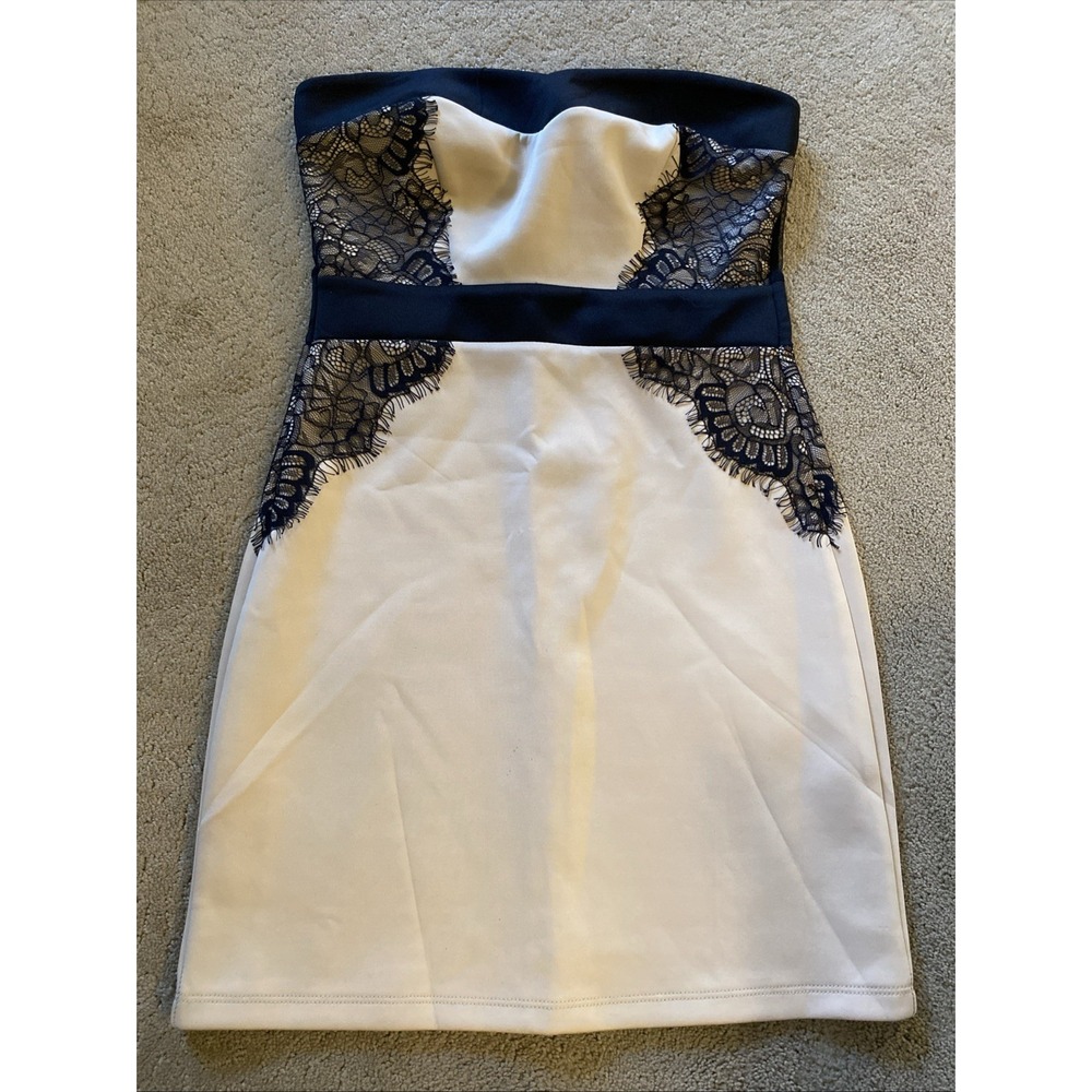 NWT TRIXXI BEIGE/BLACK STRAPLESS‎ MINI DRESS WITH LACE DETAIL SIZE 3